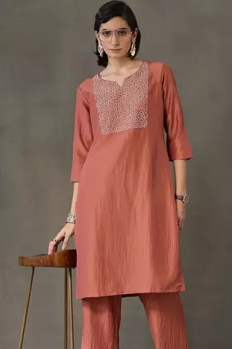 tailored women embroidered kurta with trousers