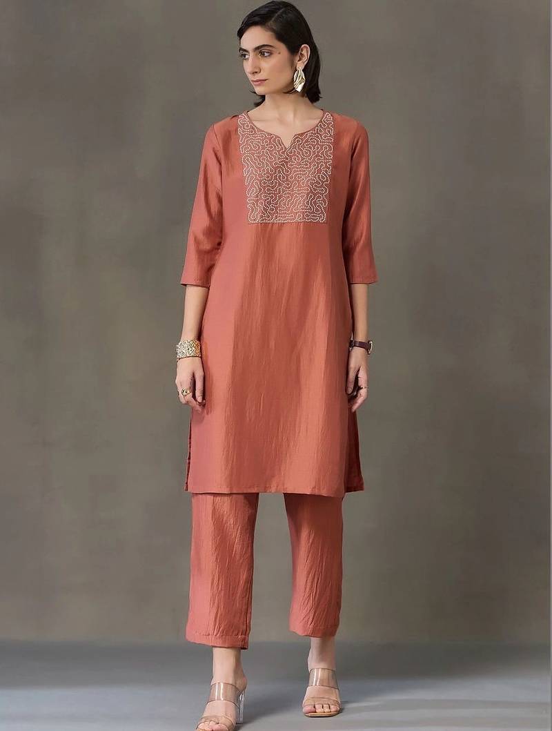 tailored women embroidered kurta with trousers