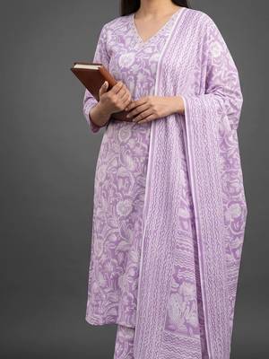 workwear women printed kurta with trousers with dupatta 5