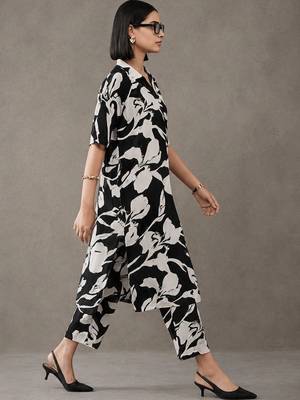 tailored printed a-line kurta sets 2