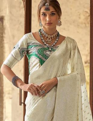 off_white woven design zari banarasi saree 2