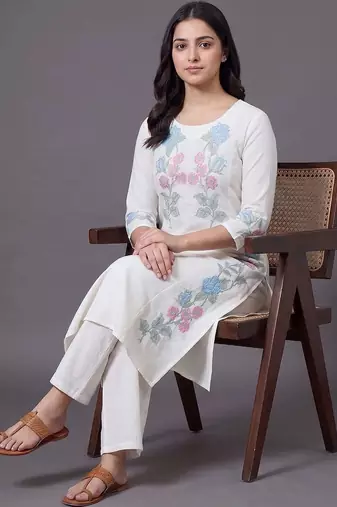 women floral embroidered regular thread work kurta with trousers