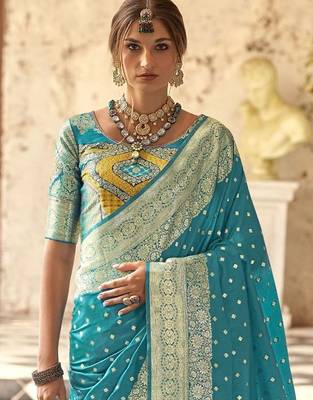 blue woven design zari silk blend banarasi saree 3