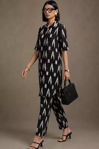 structured printed cotton kurta sets