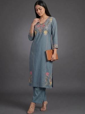 tailored women embroidered kurta with palazzos 3