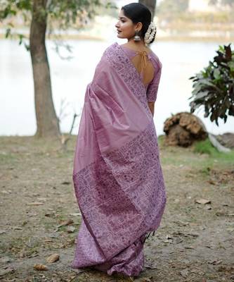 lavender woven design silk blend saree 2