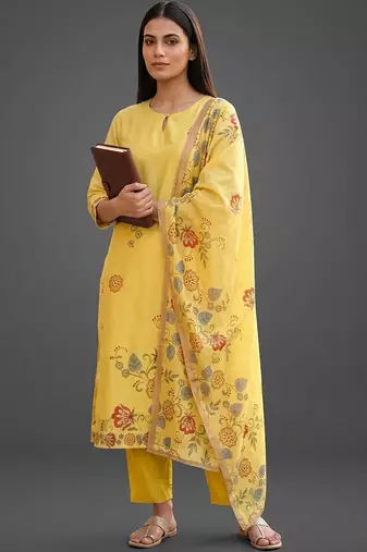 workwear women printed kurta with trousers with dupatta