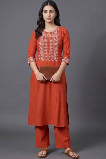 structured women embroidered kurta with trousers