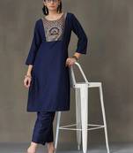 structured women embroidered kurta with trousers