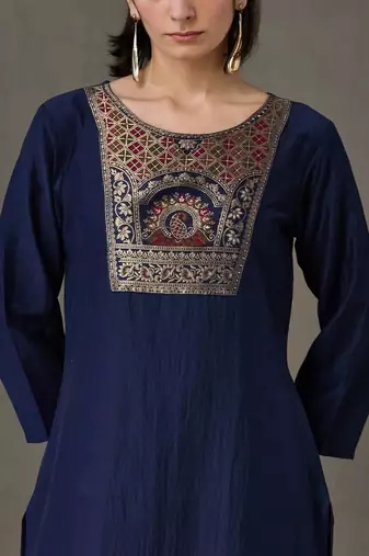 structured women embroidered kurta with trousers