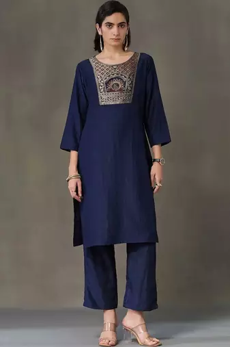 structured women embroidered kurta with trousers