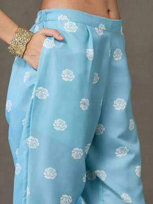 formal women printed kurta with trousers 4