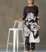 smart women kurta with trousers