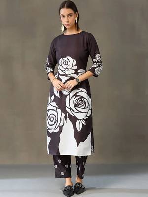 smart women kurta with trousers 5
