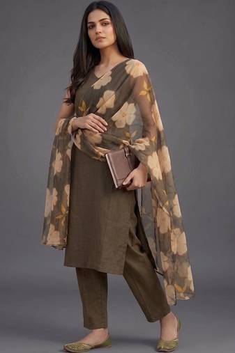 tailored women kurta with trousers with dupatta