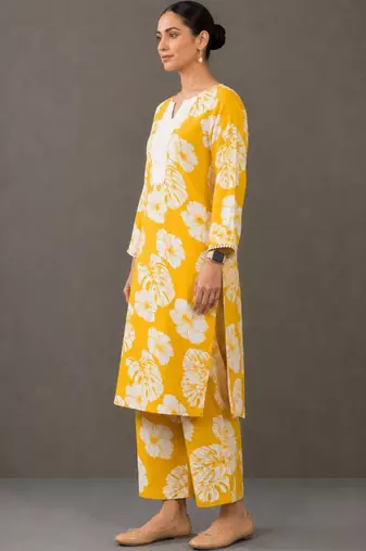 formal women printed kurta with palazzos