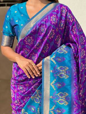 purple floral zari patola saree 4