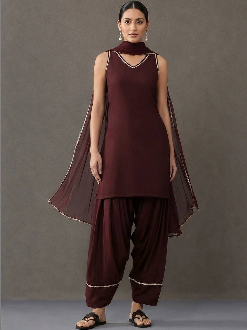 structured women kurta with patiala with dupatta