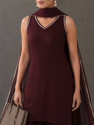 structured women kurta with patiala with dupatta 3