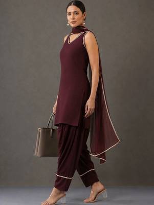 structured women kurta with patiala with dupatta 5