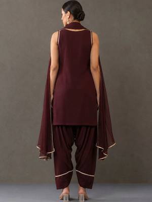 structured women kurta with patiala with dupatta 6