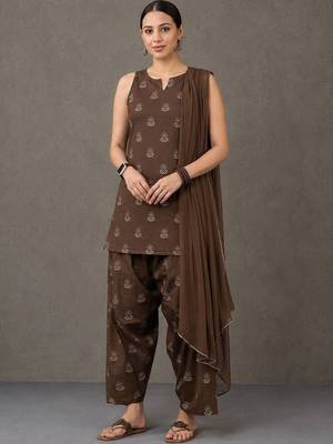 workwear women printed kurta with patiala with dupatta 1