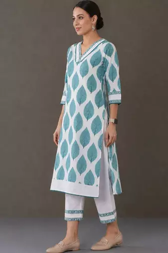 structured women printed kurta with trousers