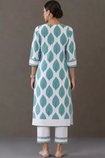 structured women printed kurta with trousers