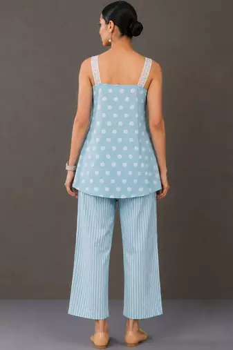 smart women printed kurti with palazzos