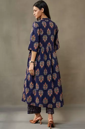 tailored women printed kurta with palazzos