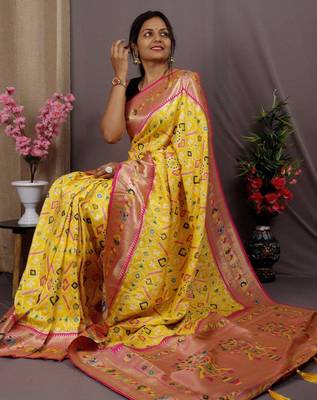 yellow yellow & pink ethnic motifs woven design zari patola saree 3