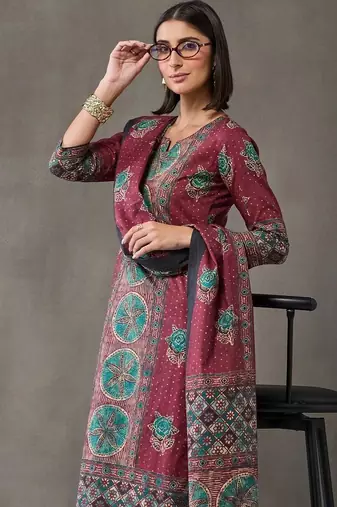 tailored women printed kurta with trousers with dupatta