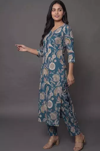 tailored women latest sets