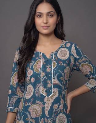 tailored women latest sets 7
