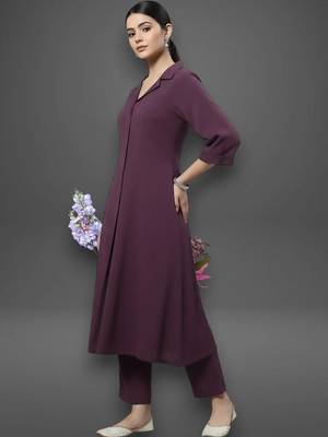 structured women kurti with trousers 5