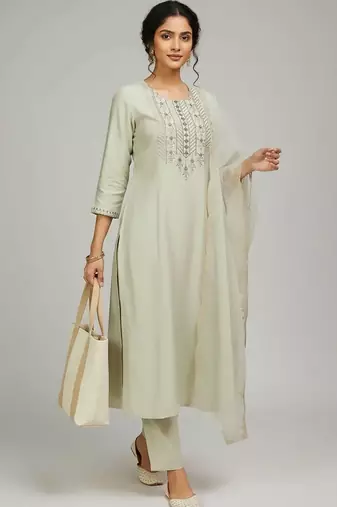structured women embroidered kurta with trousers with dupatta