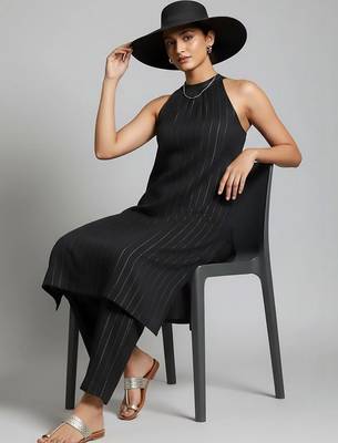workwear women striped kurta with trousers 3