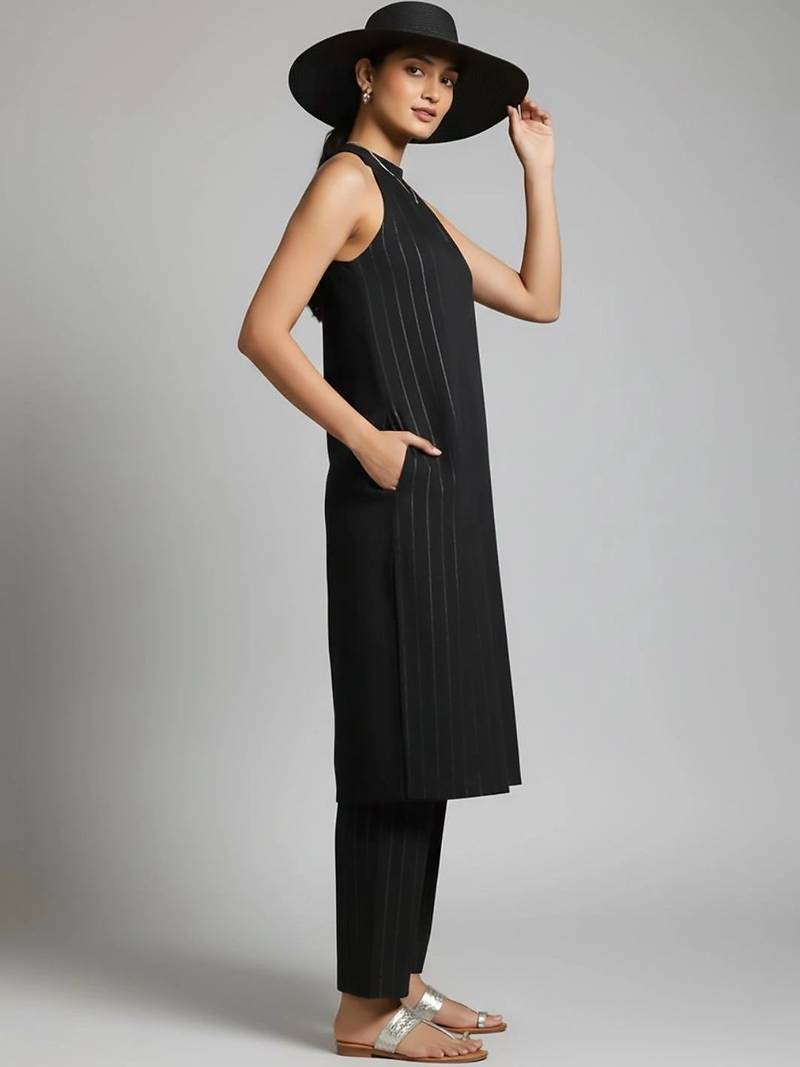 workwear women striped kurta with trousers