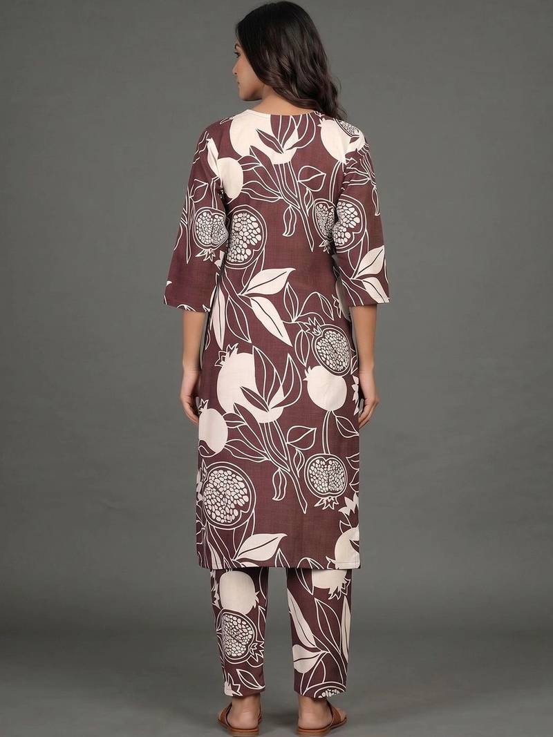 tailored women printed kurta with trousers