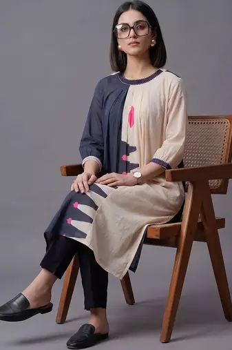 workwear women colourblocked kurta with trousers