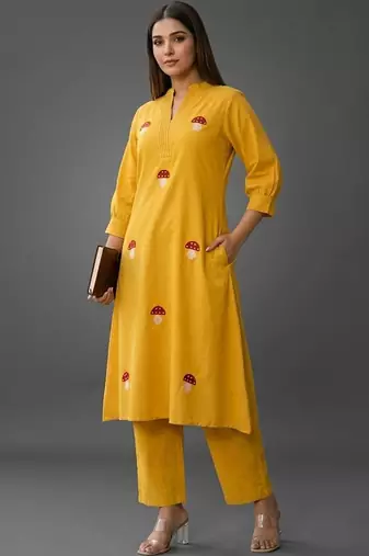 everyday workwear women latest kurta set