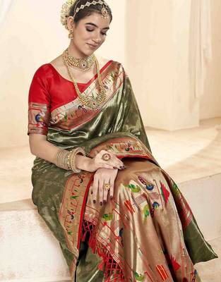 green woven design zari paithani saree 3