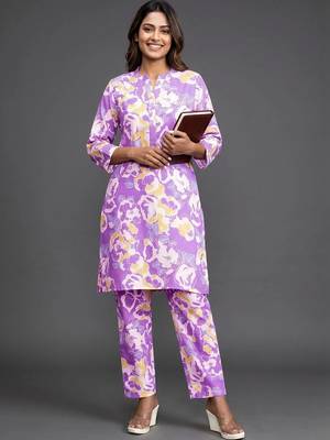 formal women printed kurta with trousers 1