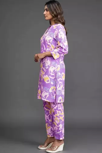 formal women printed kurta with trousers