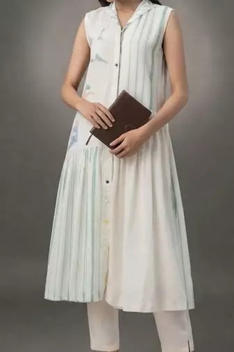 workwear women striped kurta with trousers