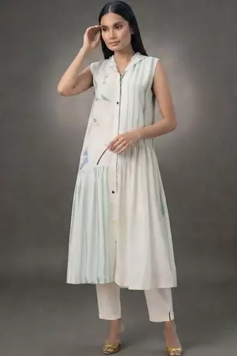 workwear women striped kurta with trousers