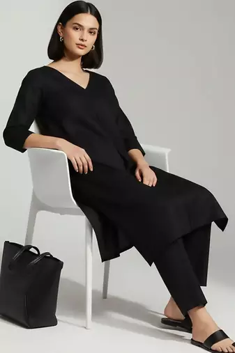 smart women kurta with trousers