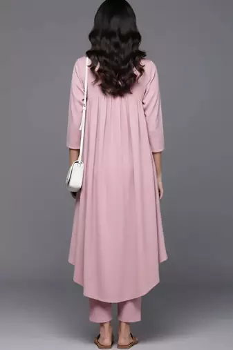 smart women kurta with trousers