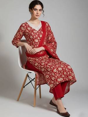 everyday workwear women printed kurta with trousers with dupatta 1