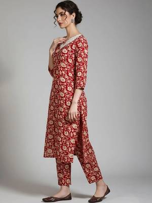 everyday workwear women printed kurta with trousers with dupatta 2